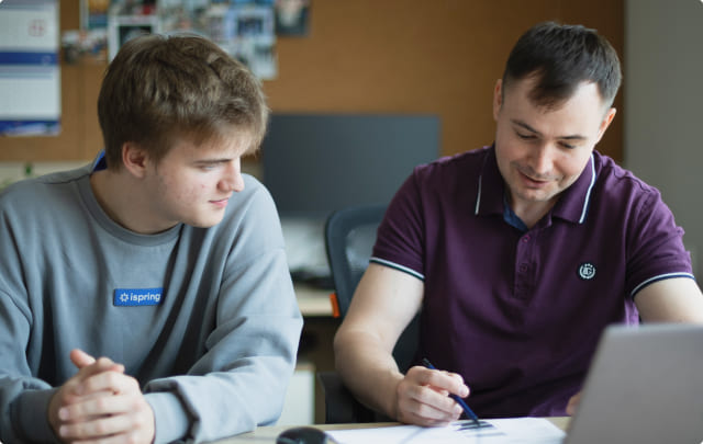 Руководитель приёмной комиссии Николай Сорокин