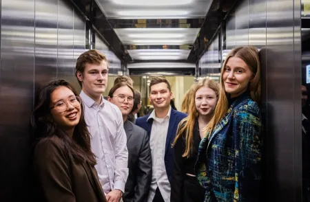 Студенты Института iSpring