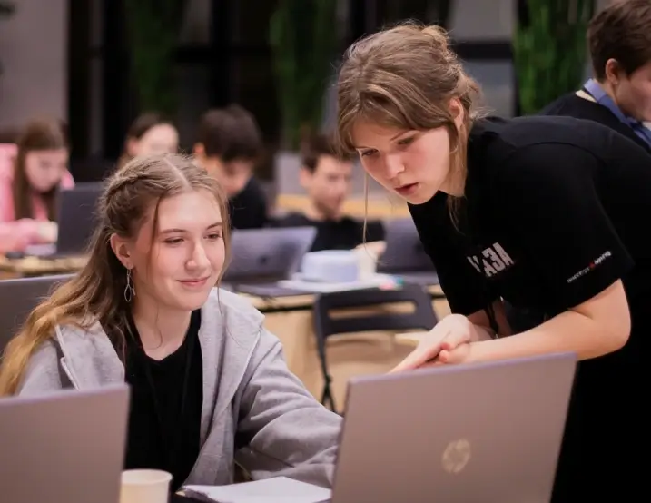 ИТ-БАЗА: погружение в маркетинг и дизайн до поступления