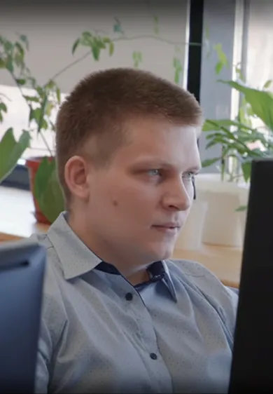 Илья Петров